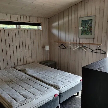 Dejligt Rummeligt Sommerhus 에벨토프트