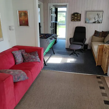 Dejligt Rummeligt Sommerhus