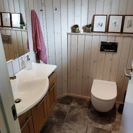 Dejligt Rummeligt Sommerhus 펜션